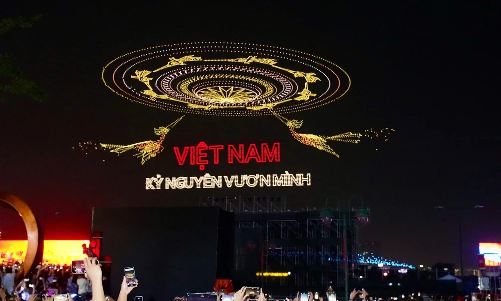 trình diễn máy bay không người lái